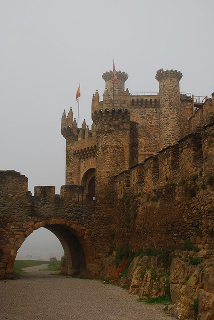 Photo:  Castillo de Ponferrada